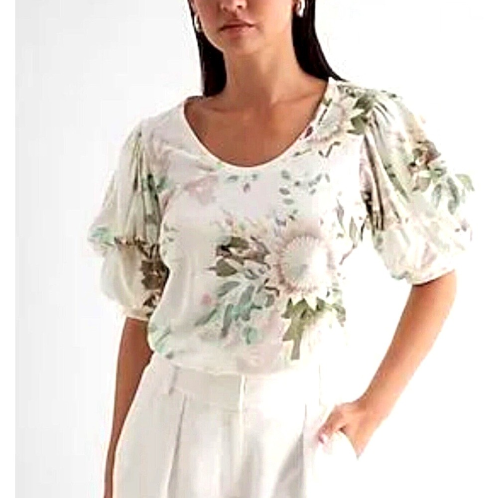EXPRESS Floral Puff Sleeve Tee Women's Size Medium feminine cottagecore romantic